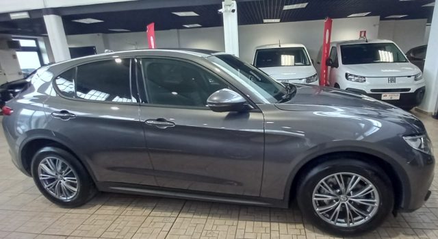 Alfa Romeo Stelvio 2.2 Turbodiesel 160 CV AT8 RWD Business N1 AUTOCAR - foto 2 di 4