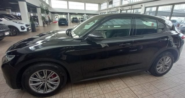 Alfa Romeo Stelvio 2.2 Turbodiesel 160 CV AT8 RWD Business - foto 2 di 4