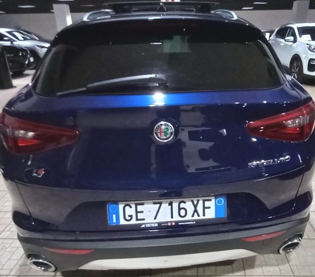 Alfa Romeo Stelvio 2.2 Turbodiesel 190 CV AT8 AWD Business - foto 3 di 4