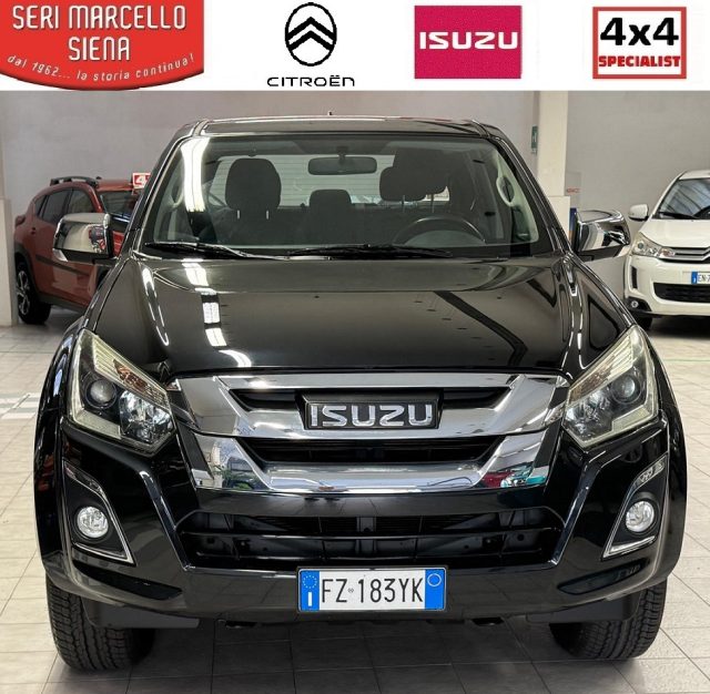 Isuzu D-Max 1.9 Crew Cab Solar Pus 4WD A/T usato a SIENA
