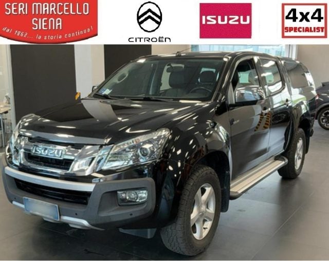 Isuzu D-Max 2.5 Crew Solar Special AUTOVETTURA, del 2015, 75.949 km, in vendita a Siena (SI)