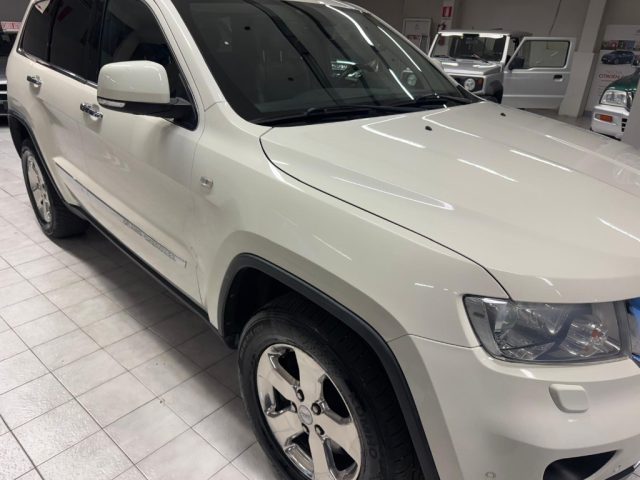 Jeep Grand Cherokee 3.0 CRD 241 CV Limited - foto 3 di 4