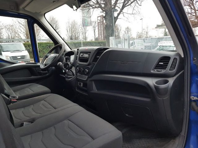 Iveco Daily METANO ENTRA ZTL rate senza finanziarie - foto 4 di 4