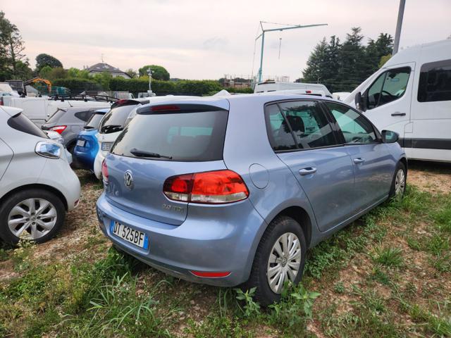 Volkswagen Golf IBRIDA 2.0 TDI 140CV DPF 4m. 5p. Highline - foto 2 di 4