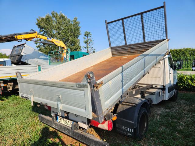 Volkswagen Crafter 50/35 2.0 BiTDI 143CV PM-RG Cabinato - foto 3 di 4