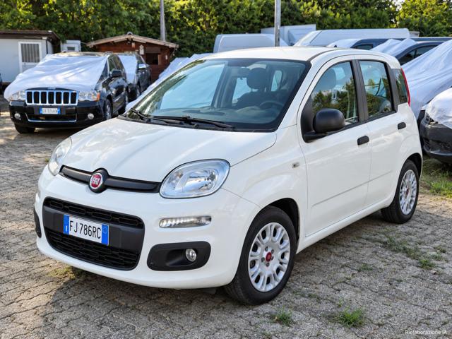 Fiat Panda 1.3 MJT 80 CV S&S Lounge, del 2017, 145.000 km, in vendita a Novedrate (CO)