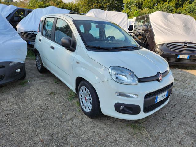 Fiat Panda 1.3 MJT 80 CV S&S Lounge - foto 2 di 4