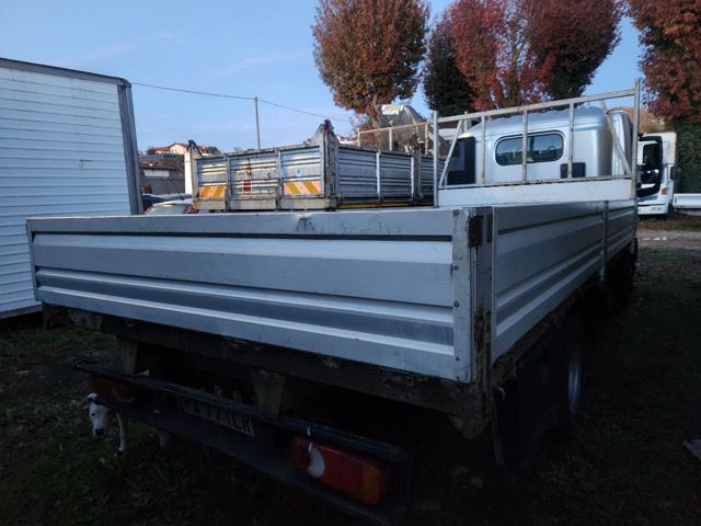 Nissan NT500 Euro 6 - foto 3 di 9