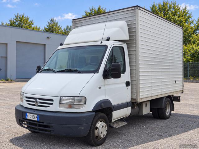 Renault Mascott 110.35 furgone alluminio pari al nuovo, del 2003, 91.000 km, in vendita a Novedrate (CO)