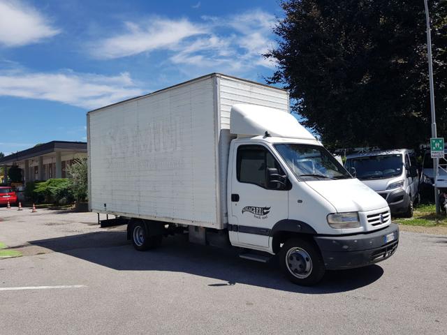 Renault Mascott 130.35 2.8 MECCANICA C13 DAILY usato a NOVEDRATE