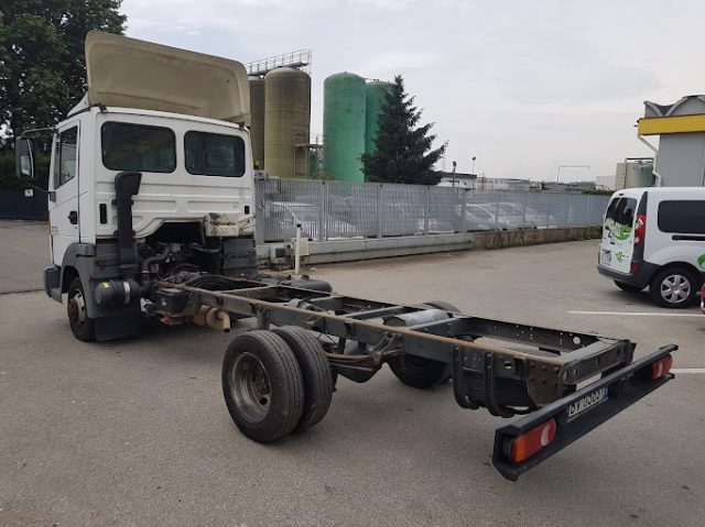 Nissan Atleon 120CV PASSO 3200 MONTA CASSA 4700 - foto 3 di 3