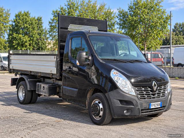 Renault Master RIBALTABILE astecamion24.com, del 2018, 155.000 km, in vendita a Novedrate (CO)