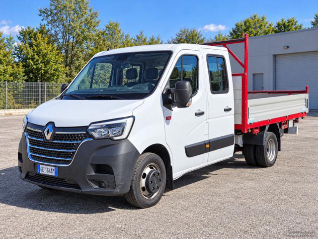 Renault Master 7 POSTI astecamion24.com, del 2021, 205.000 km, in vendita a Novedrate (CO)