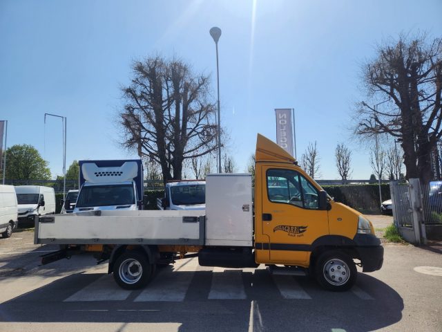 Renault Master CASSONE FISSO CON CASSA ATTREZZI usato a NOVEDRATE