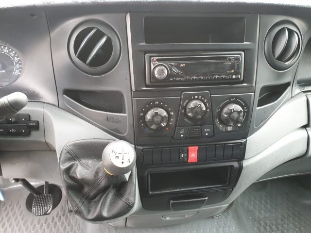 Iveco Daily C12 L4 H2 usato a NOVEDRATE