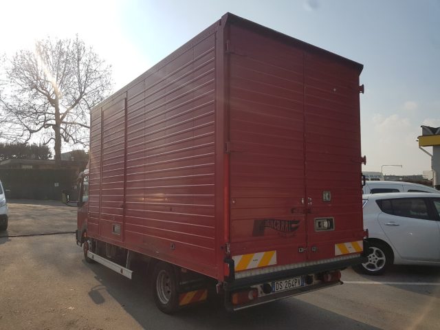 Nissan Cabstar 130 cv full optional - foto 3 di 4