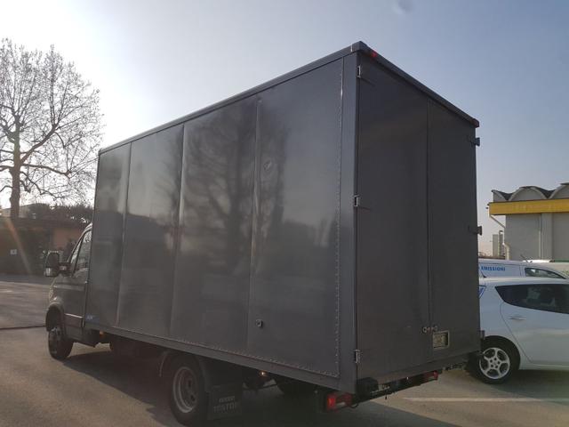 Iveco Daily furgone in alluminio - foto 4 di 4