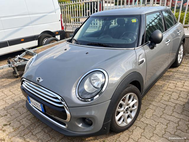 MINI One D 1.5 One D Hype 5P - foto 3 di 4