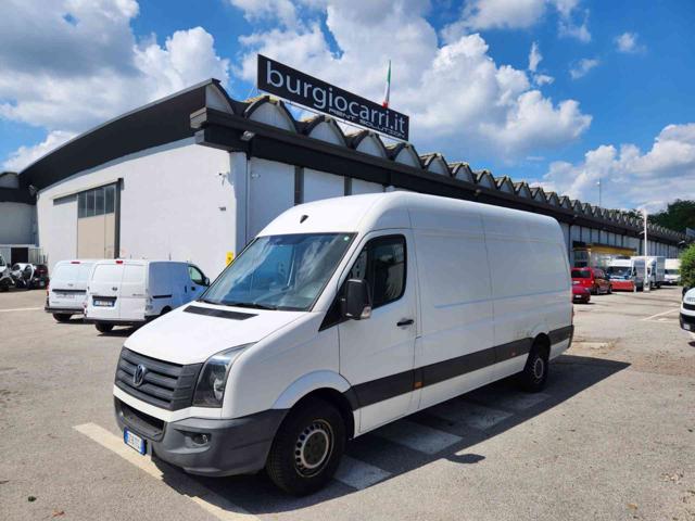 Volkswagen Crafter Passo Lungo full optional, del 2015, 134.000 km, in vendita a Novedrate (CO)
