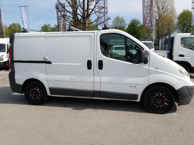 Nissan Primastar iniettori che picchiano - foto 3 di 4