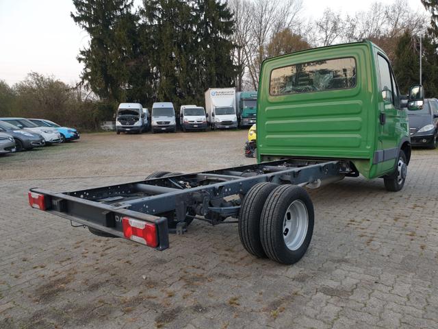 Iveco Daily guida destra solo expo fuori cee - foto 3 di 4