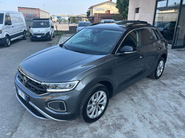 Volkswagen T-Roc 1.0 TSI Life usato a RODENGO SAIANO