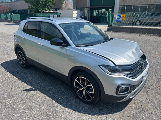 Volkswagen T-Cross 1.0 TSI 110 CV Advanced - foto 4 di 4