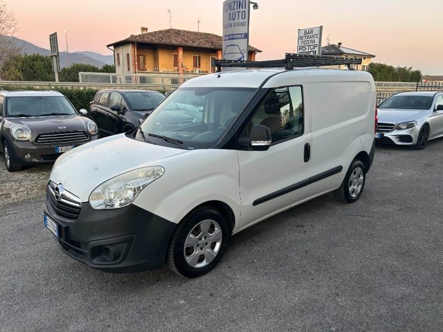 Opel Combo 1.6 CDTI 105CV PC-TN Van (750kg) E5+ usato a RODENGO SAIANO
