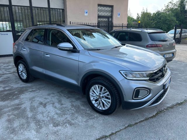 Volkswagen T-Roc 2.0 TDI SCR Life usato a RODENGO SAIANO