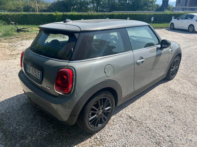 MINI One 1.2 One 75 CV - foto 2 di 4