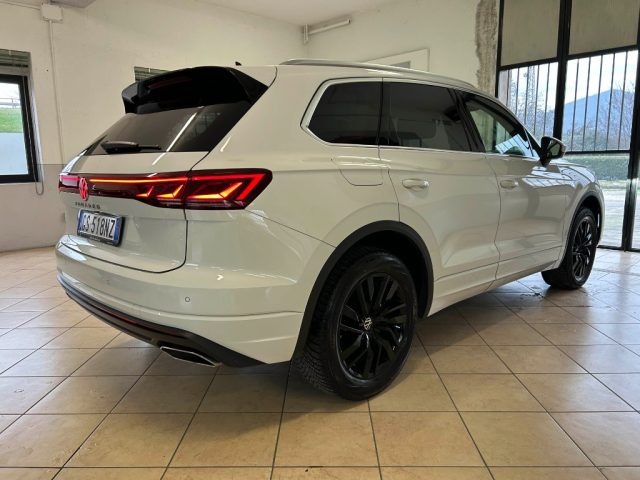 Volkswagen Touareg 3.0 V6 TDI SCR Elegance - foto 3 di 4