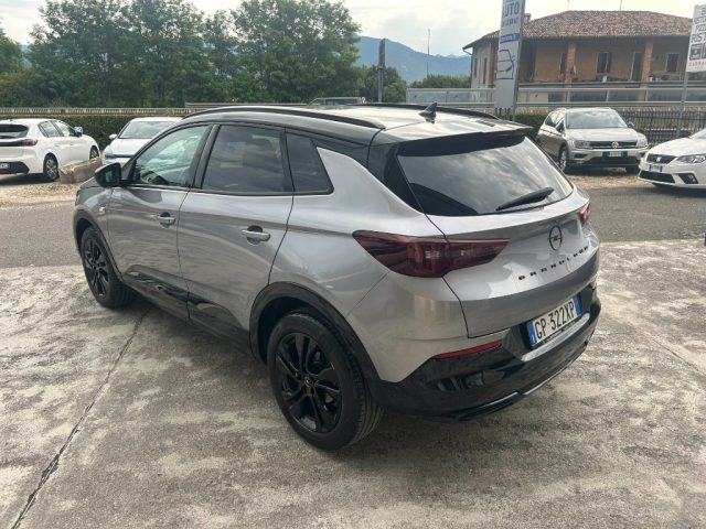 Opel Grandland 1.5 diesel Ecotec aut. Business Elegance - foto 4 di 4