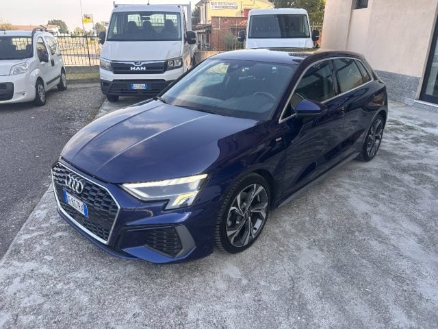 Audi A3 SPB 35 TDI S tronic S line edition, del 2021, 267.000 km, in vendita a Rodengo Saiano (BS)