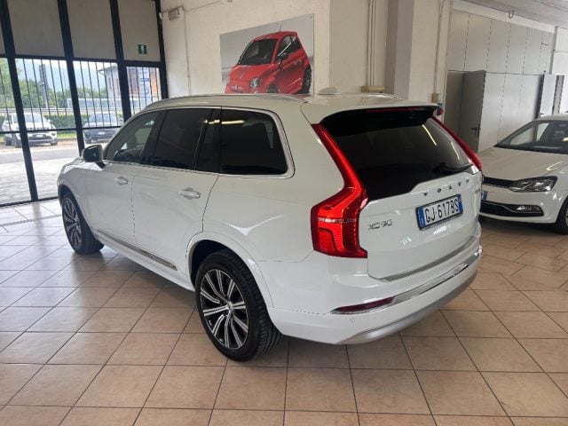 Volvo XC90 B5 (d) AWD automatico 7 posti Plus Dark - foto 4 di 4