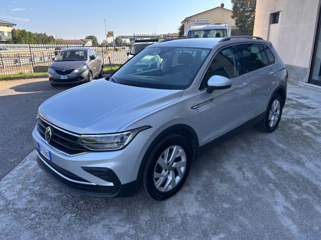 Volkswagen Tiguan 2.0 TDI 150 CV SCR DSG 4MOTION Life - foto 4 di 4