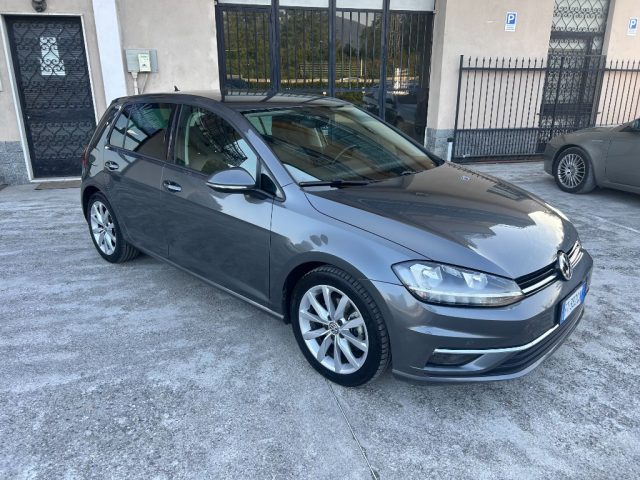 Volkswagen Golf 1.6 TDI 115 CV DSG 5p. Executive BlueMotion Techno - foto 2 di 4