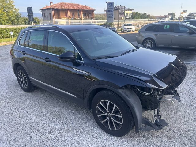 Volkswagen Tiguan 2.0 TDI 150 CV SCR DSG Life - foto 2 di 4