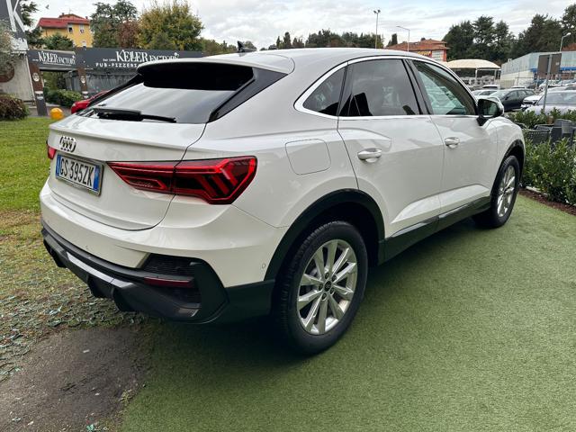 Audi Q3 SPORTBACK 45 TFSI E S tronic Business Plus 10000KM usato a CURNO