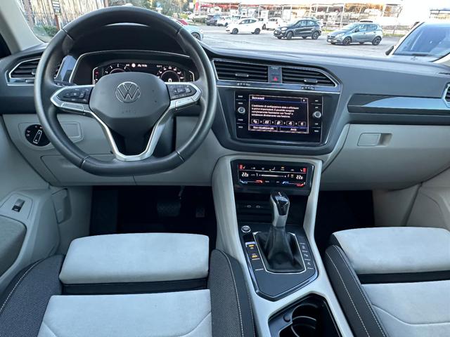 Volkswagen Tiguan 1.5 TSI 150CV DSG ACT Elegance UNIPROP. 79500KM usato a CURNO