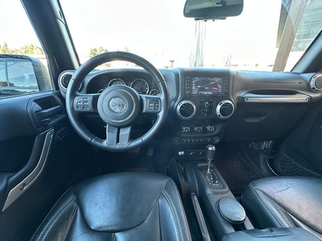 Jeep Wrangler Unlimited 2.8 CRD DPF Sahara Auto 92000KM usato a CURNO