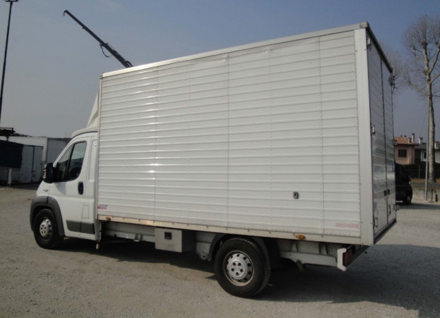 Fiat Ducato Maxi 3.o M-Jet 16v PLM con cassone furgonato - foto 3 di 4