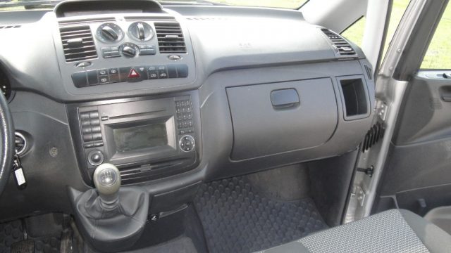 Mercedes-Benz Vito 2.2 Vito Mixto Vetrato Long 6 posti usato a SAN ZENONE DEGLI EZZELINI