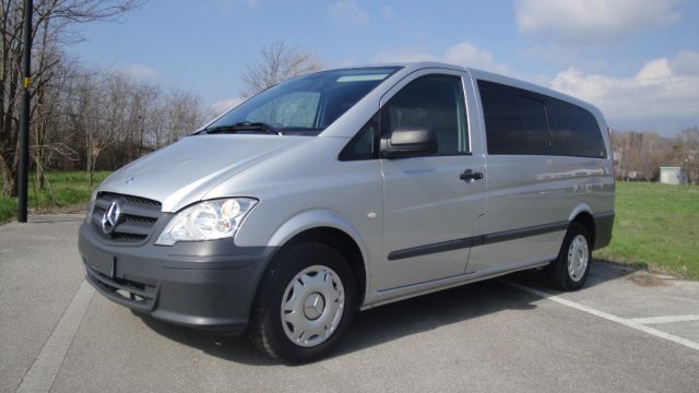 Mercedes-Benz Vito 2.2 Vito Mixto Vetrato Long 6 posti, del 2013, 112.000 km, in vendita a San Zenone Degli Ezzelini (TV)