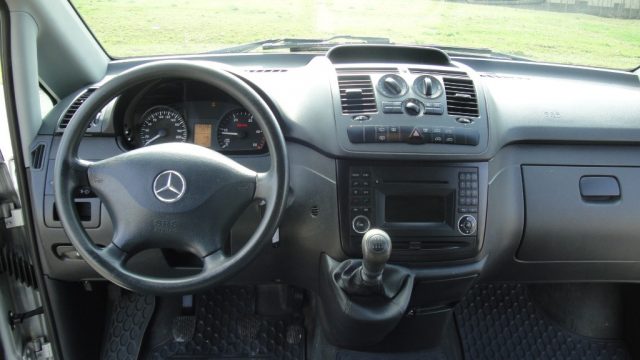 Mercedes-Benz Vito 2.2 Vito Mixto Vetrato Long 6 posti usato a SAN ZENONE DEGLI EZZELINI
