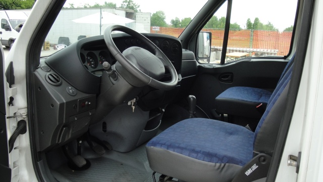 Iveco Daily 35S12 120CV 2.3 HPi Centinato usato a SAN ZENONE DEGLI EZZELINI