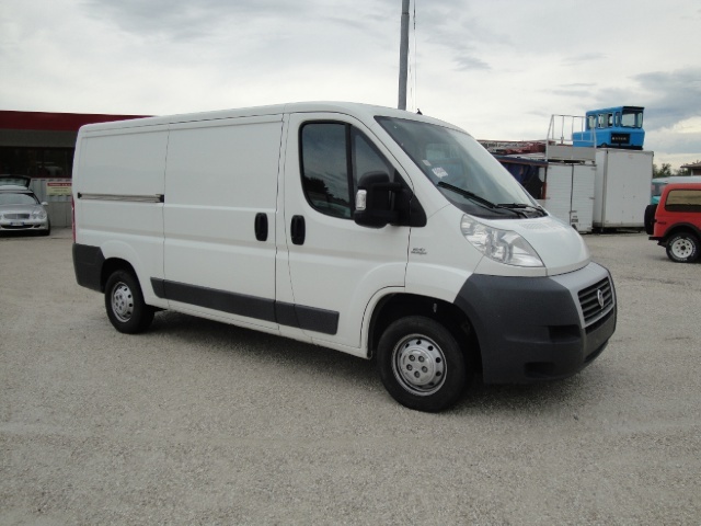 Fiat Ducato FIAT Ducato 33 MH1 2.3 M-Jet 120cv 6M - foto 2 di 9