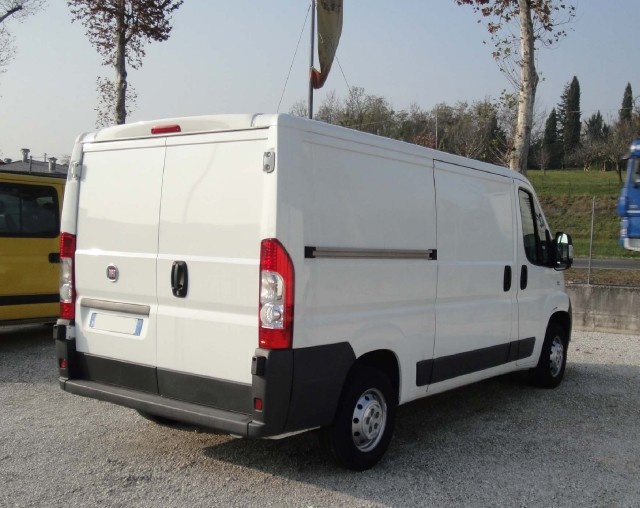 Fiat Ducato 120cv M-Jet - foto 3 di 4