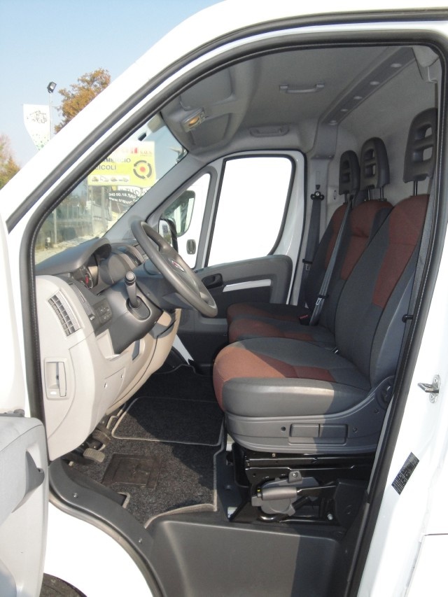 Fiat Ducato 120cv M-Jet - foto 4 di 4