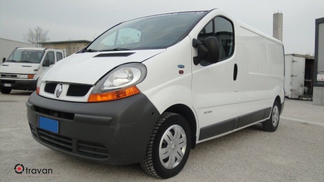 Renault Trafic Furgone 1.9 dci Pack Clim usato a SAN ZENONE DEGLI EZZELINI