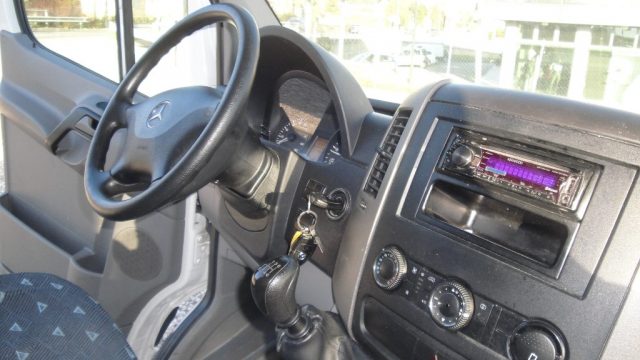 Mercedes-Benz Sprinter 413 Cdi frigo isotermico con gancere carni, del 2012, 300.000 km, in vendita a San Zenone Degli Ezzelini (TV)